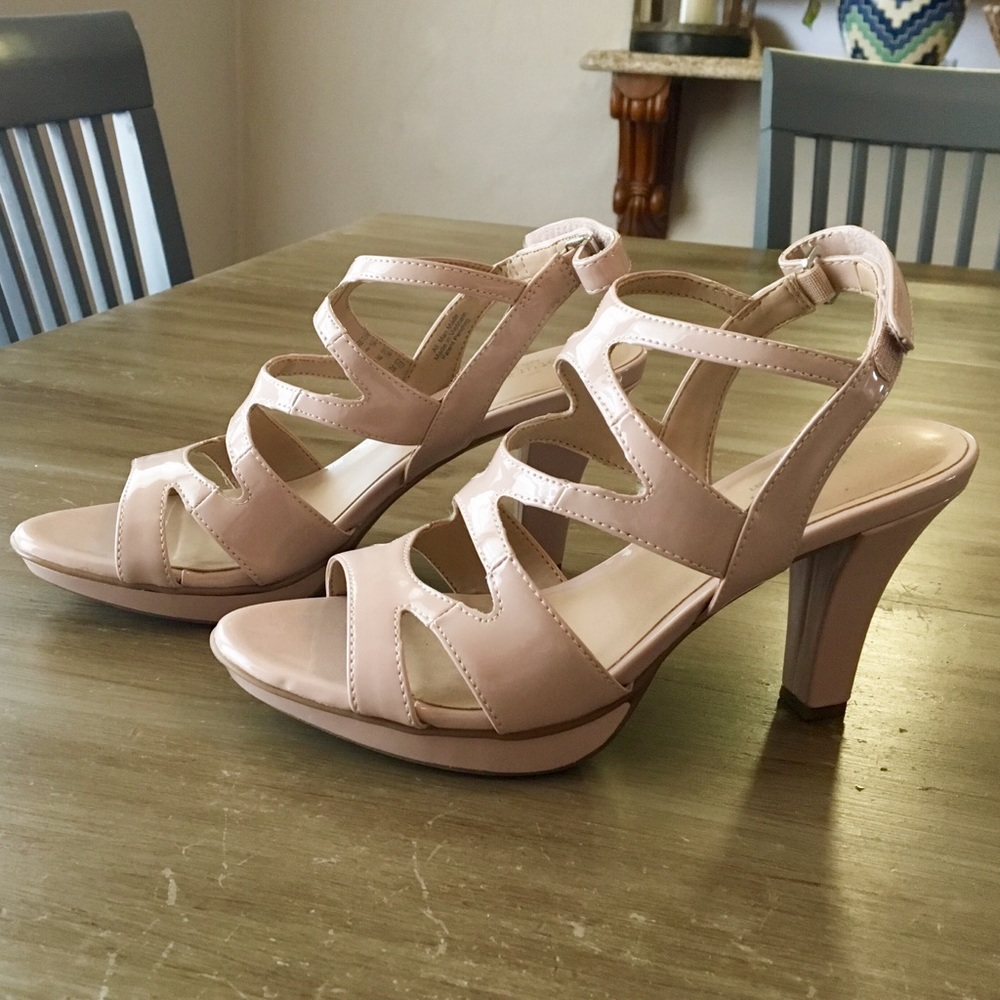 Naturalizer Dianna Blush/Taupe Heels - Size 8M